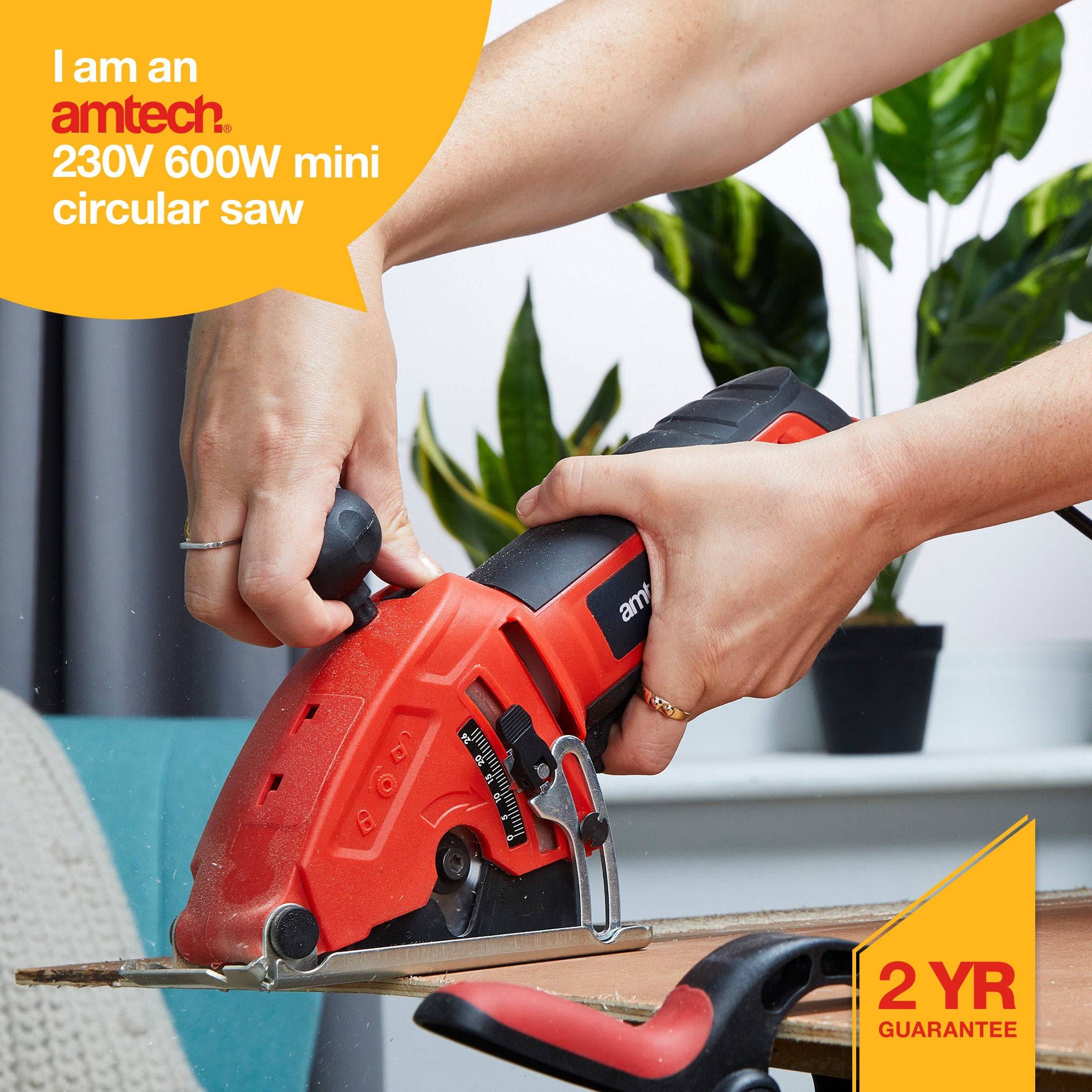 230V 600W Mini Circular Saw - Fallback Image