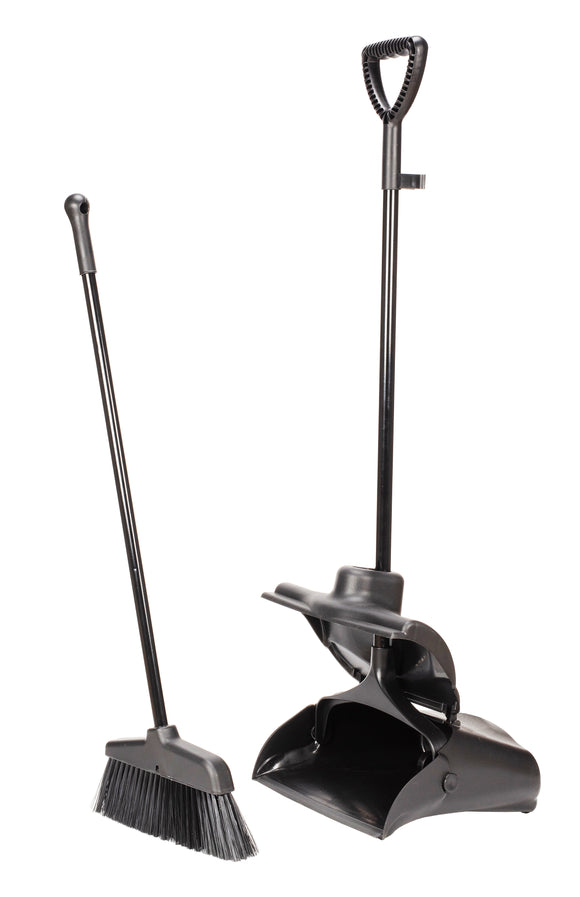 BROOM AND DUSTPAN SET (70 CM HANDLE)