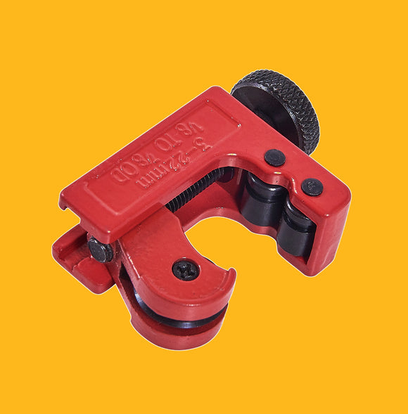 MINI PIPE CUTTER